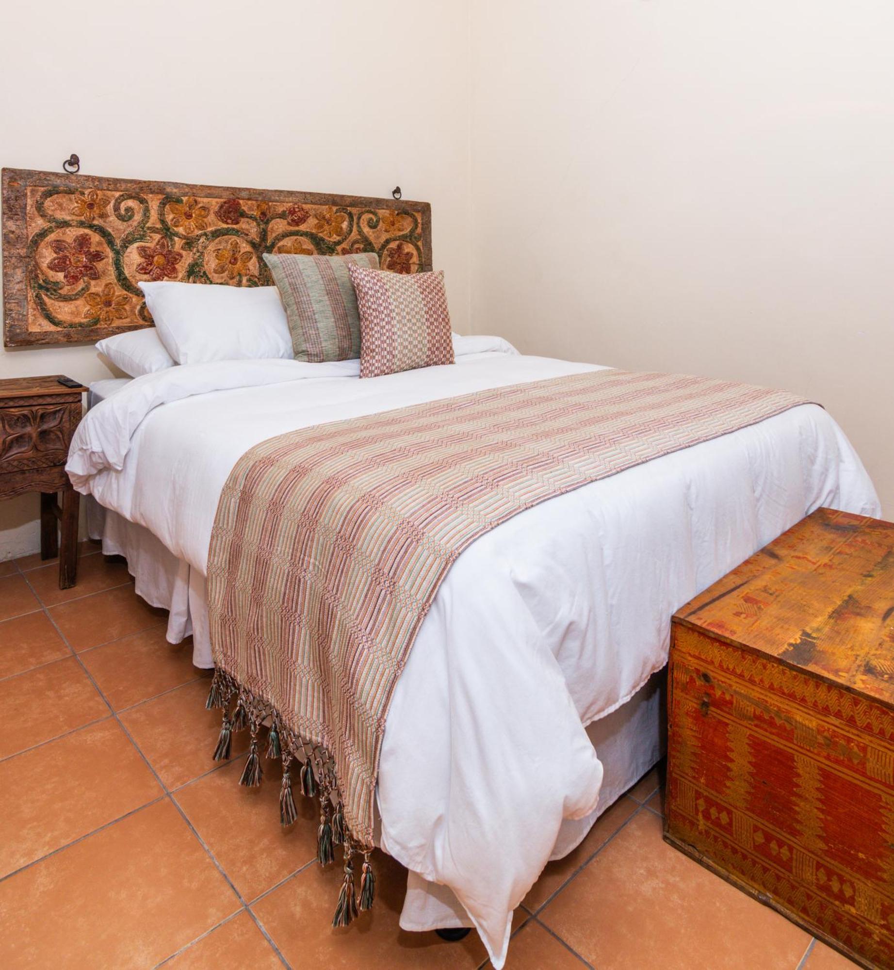 Santa Margarita Bed & Breakfast Antigua ภายนอก รูปภาพ