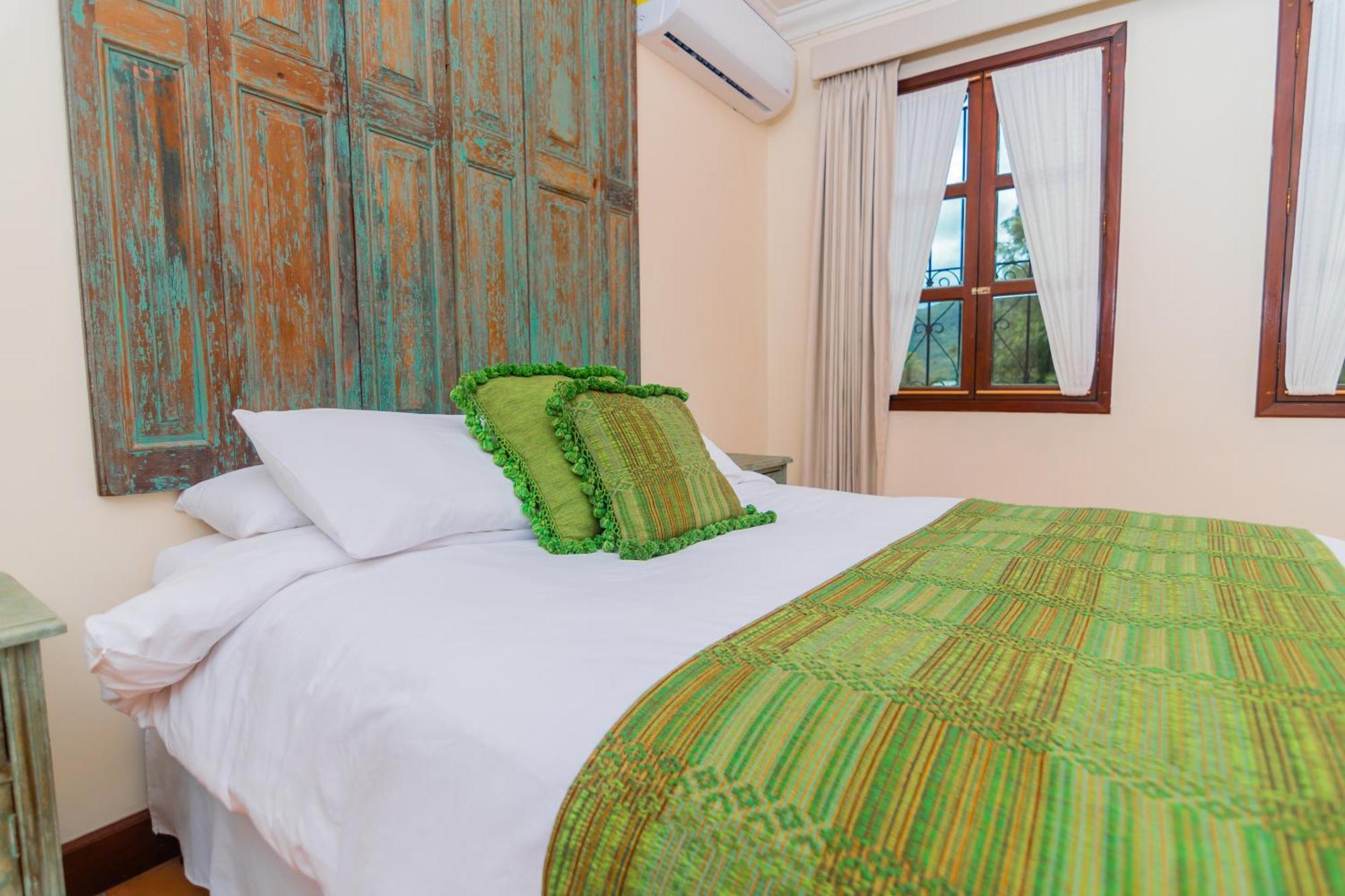 Santa Margarita Bed & Breakfast Antigua ภายนอก รูปภาพ